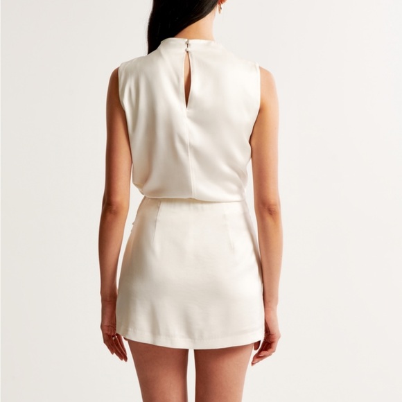 Satin High Neck Draped Cowl Top - Picture 3 of 3